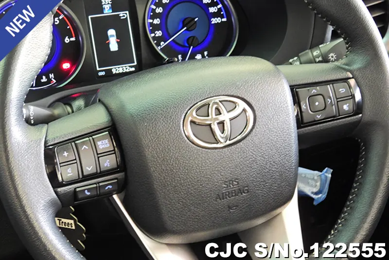 2016 Toyota / Hilux / Revo Stock No. 122555