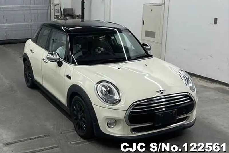 2016 BMW / Mini Cooper Stock No. 122561