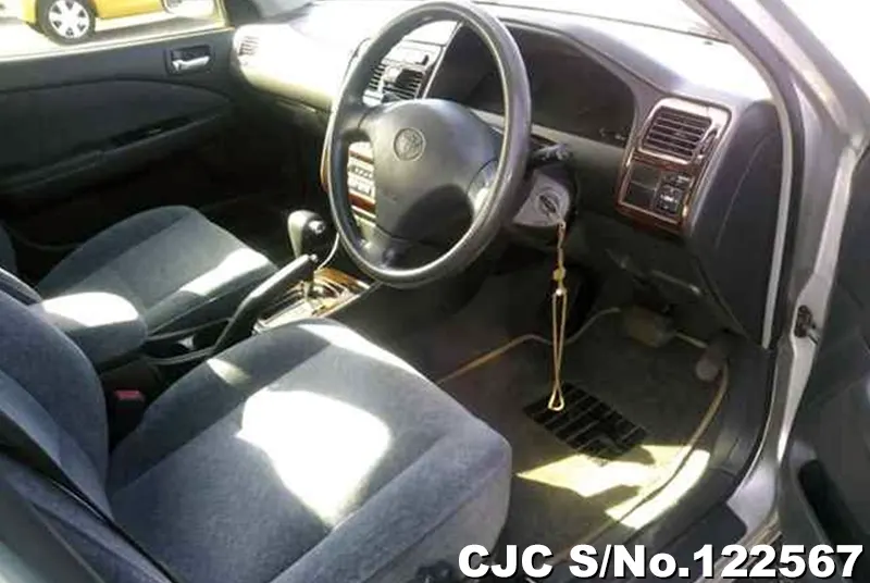 2001 Toyota / Carina Stock No. 122567