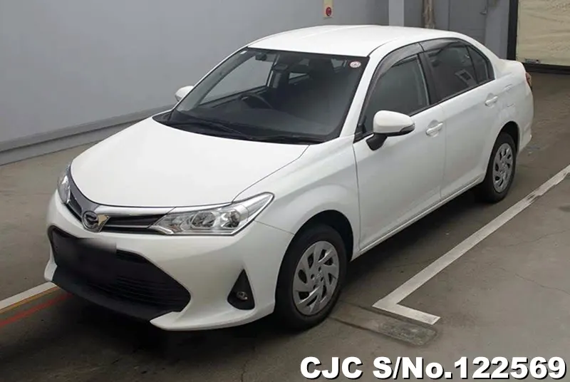 2018 Toyota / Corolla Axio Stock No. 122569