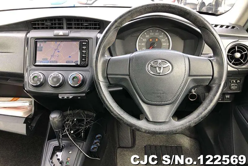 2018 Toyota / Corolla Axio Stock No. 122569