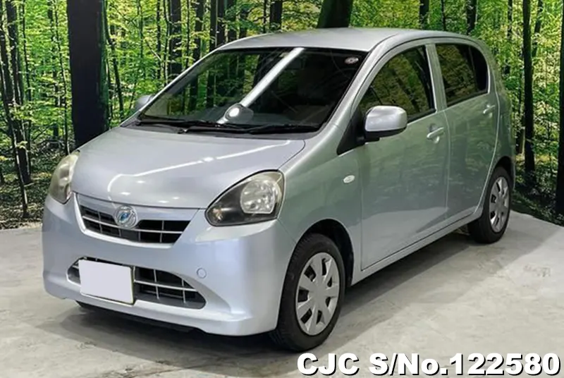 Daihatsu / Mira E:S 2012