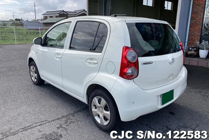 2012 Toyota / Passo Stock No. 122583