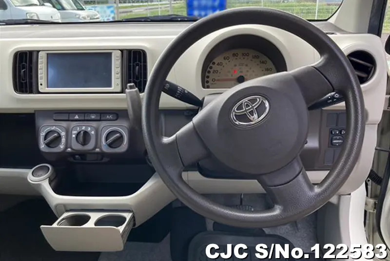 2012 Toyota / Passo Stock No. 122583