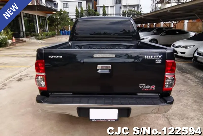 Toyota Hilux in Black for Sale Image 5