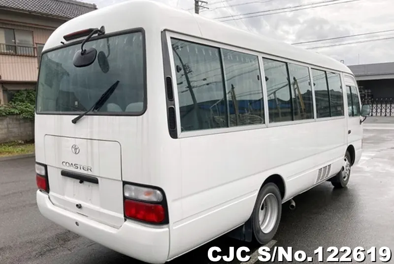 2004 Toyota / Coaster Stock No. 122619