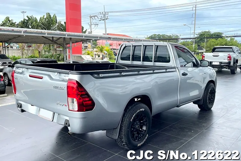 2020 Toyota / Hilux / Revo Stock No. 122622