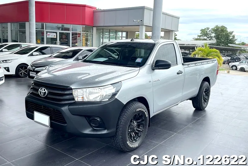 2020 Toyota / Hilux / Revo Stock No. 122622