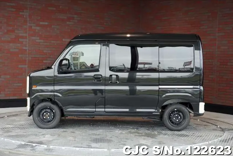 2023 Daihatsu / Hijet Stock No. 122623