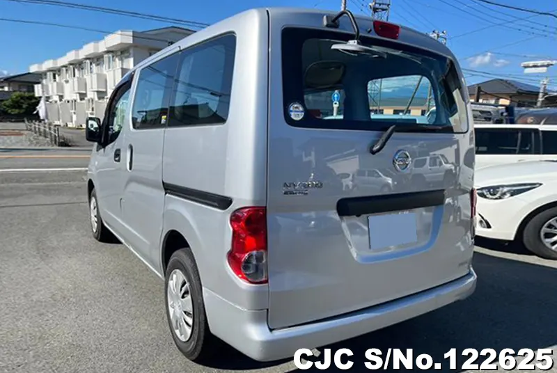 2017 Nissan / NV200 Stock No. 122625