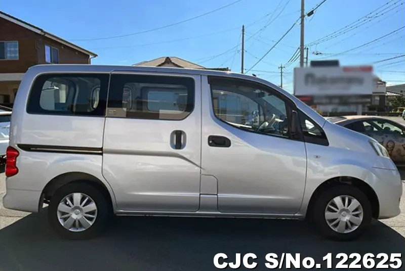 2017 Nissan / NV200 Stock No. 122625