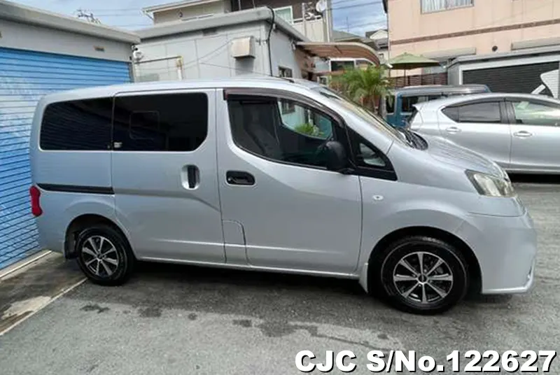 2016 Nissan / NV200 Stock No. 122627