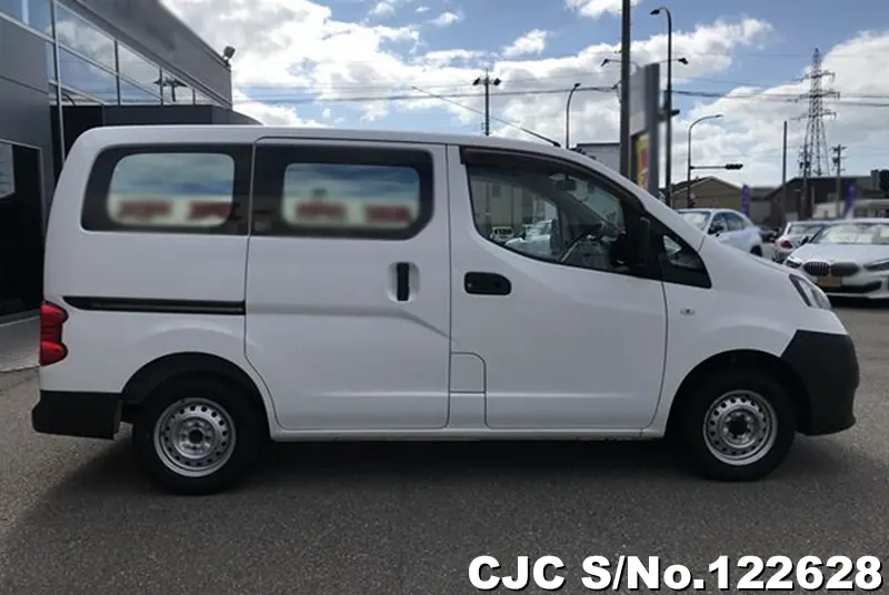 2016 Nissan / NV200 Stock No. 122628