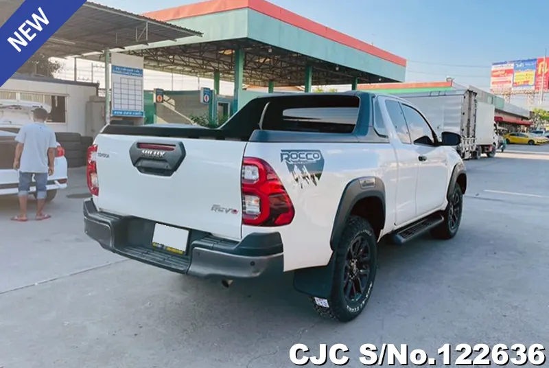 2021 Toyota / Hilux / Revo Rocco Stock No. 122636