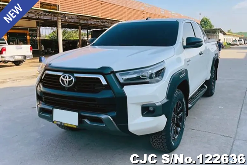 2021 Toyota / Hilux / Revo Rocco Stock No. 122636