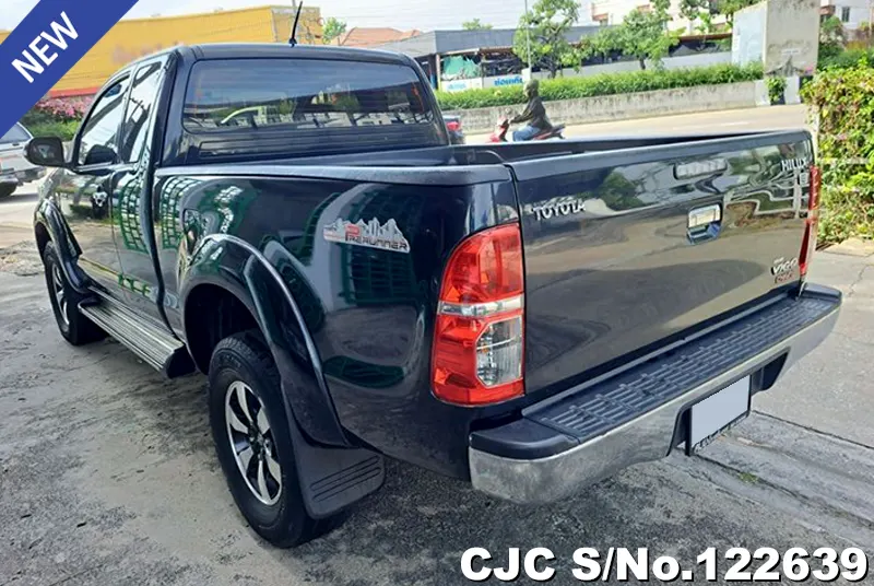 Toyota Hilux in Black for Sale Image 1