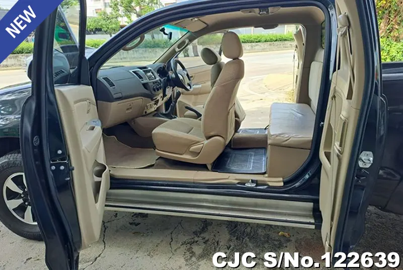 2013 Toyota / Hilux / Vigo Stock No. 122639