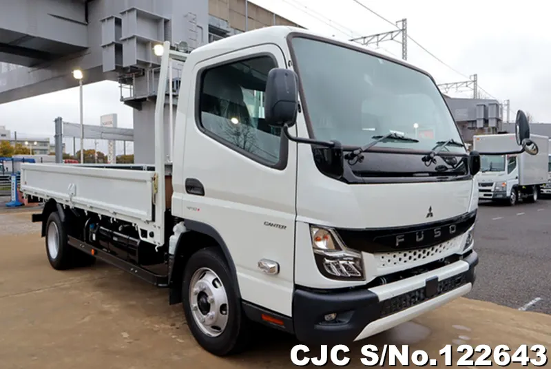 Mitsubishi / Canter 2023