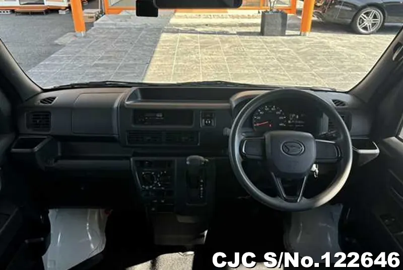 2022 Daihatsu / Hijet Stock No. 122646