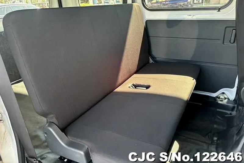 2022 Daihatsu / Hijet Stock No. 122646