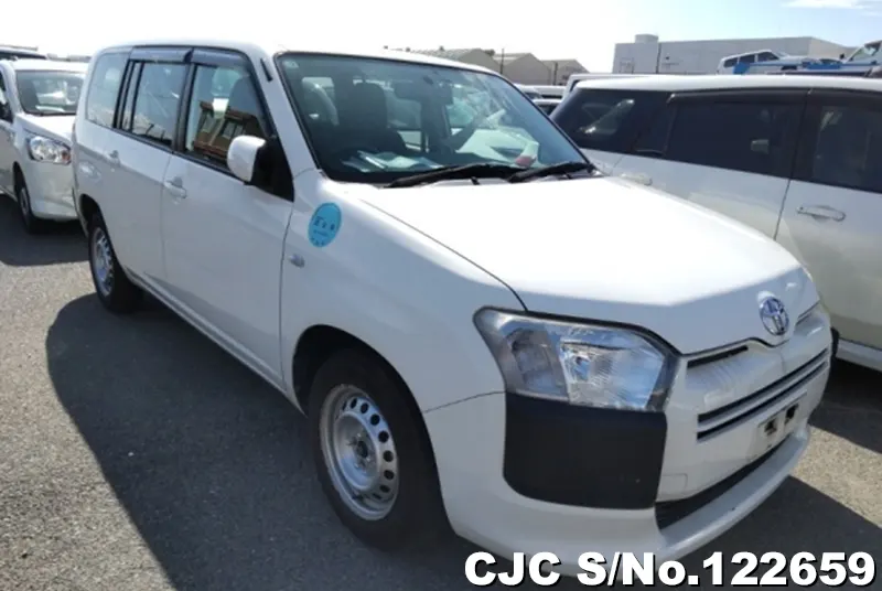 Toyota / Succeed Van 2015