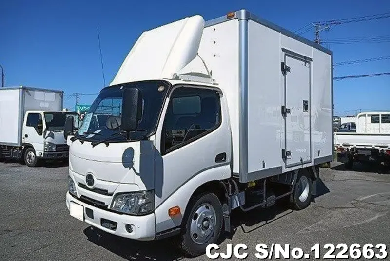 2022 Hino / Dutro Stock No. 122663