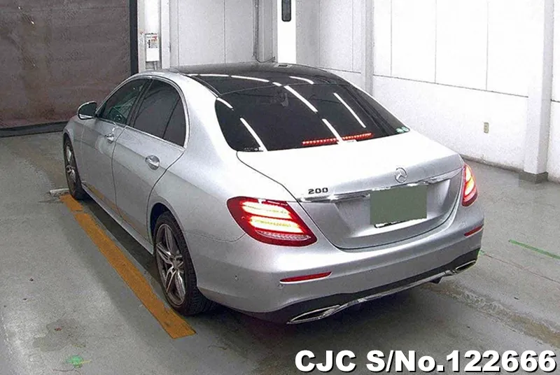 2016 Mercedes Benz / E Class Stock No. 122666