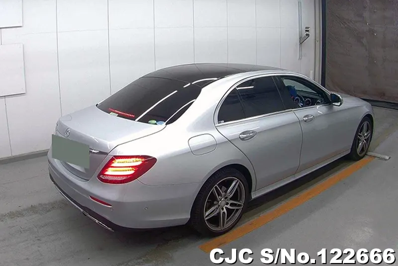 2016 Mercedes Benz / E Class Stock No. 122666