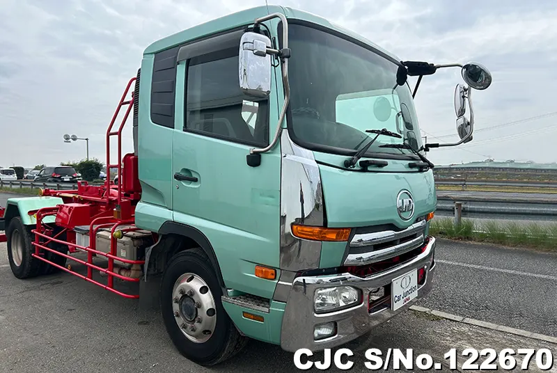 2014 Nissan / UD Stock No. 122670