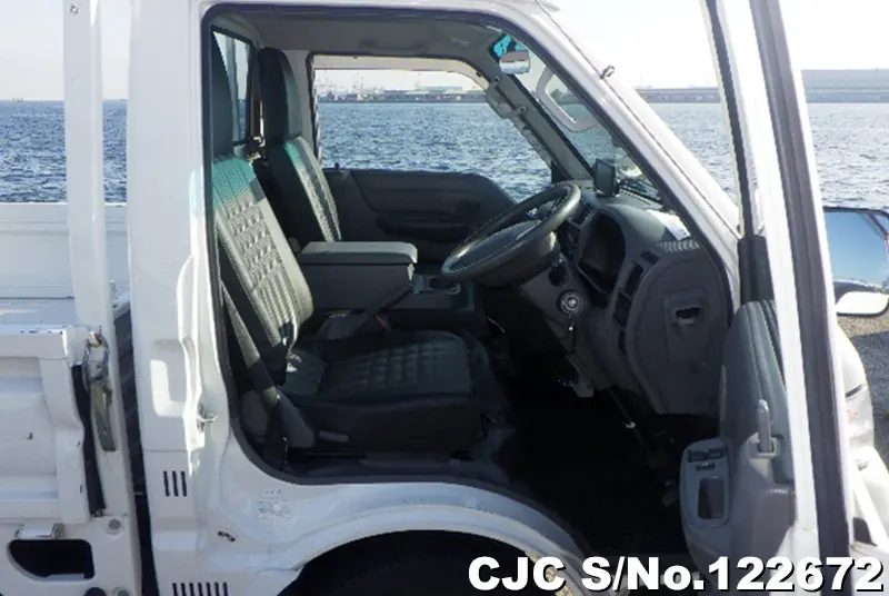 2017 Mazda / Bongo Stock No. 122672