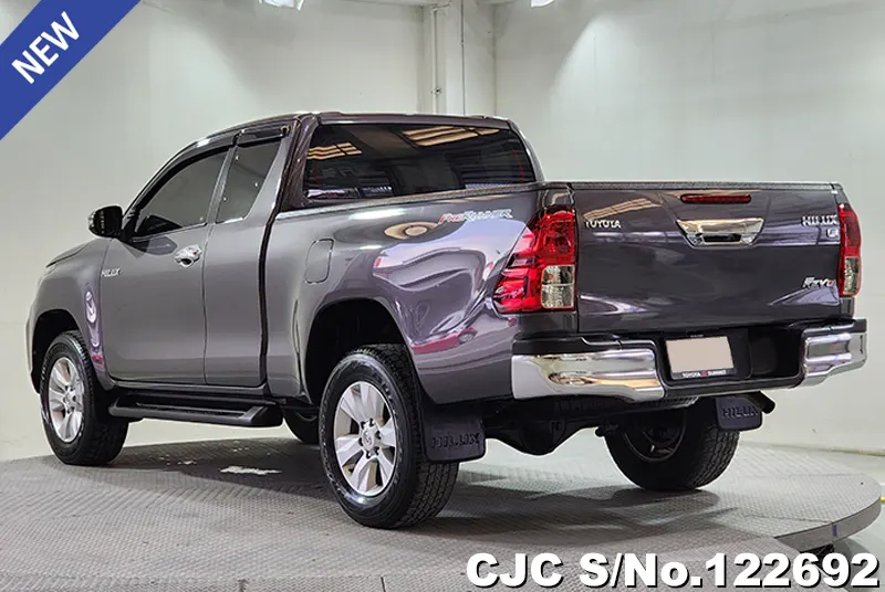 2018 Toyota / Hilux / Revo Stock No. 122692