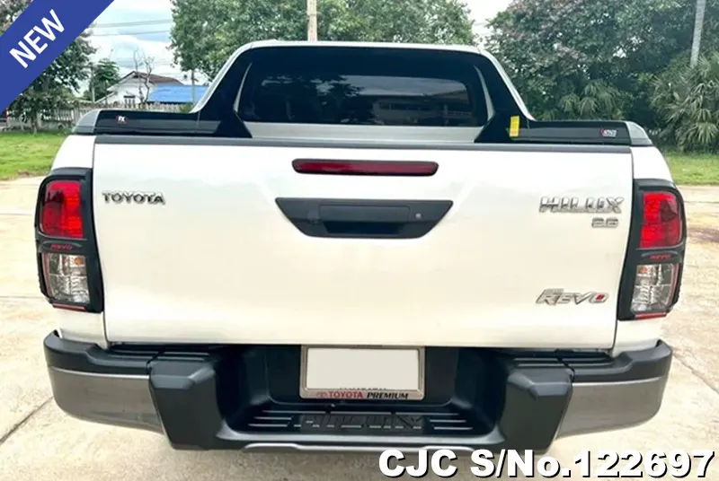 2019 Toyota / Hilux / Revo Rocco Stock No. 122697