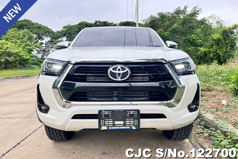 2021 Toyota / Hilux / Revo Stock No. 122700