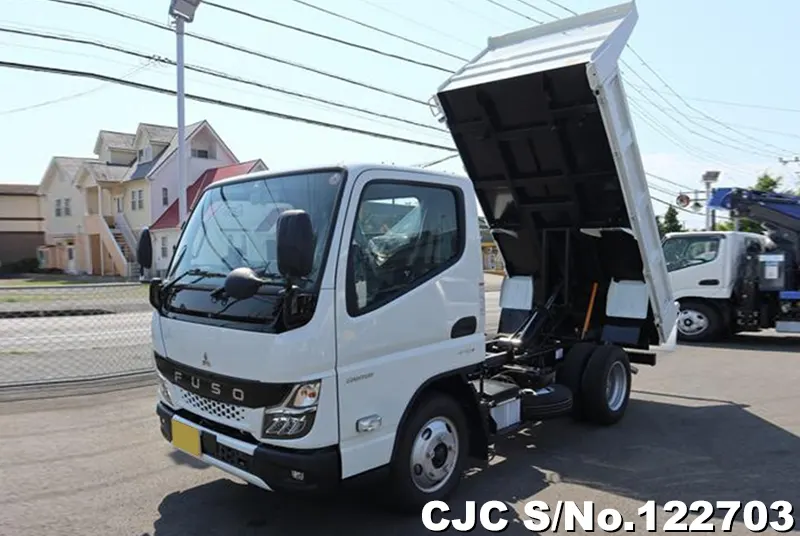 Mitsubishi / Canter 2023