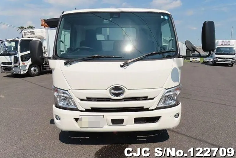 2023 Hino / Dutro Stock No. 122709