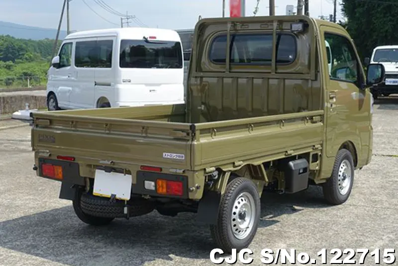 2024 Toyota / Pixis Truck Stock No. 122715