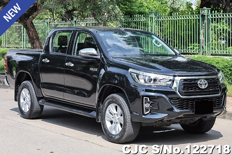 2019 Toyota / Hilux / Revo Stock No. 122718