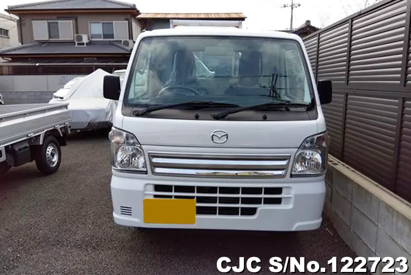 2024 Mazda / Scrum Truck Stock No. 122723