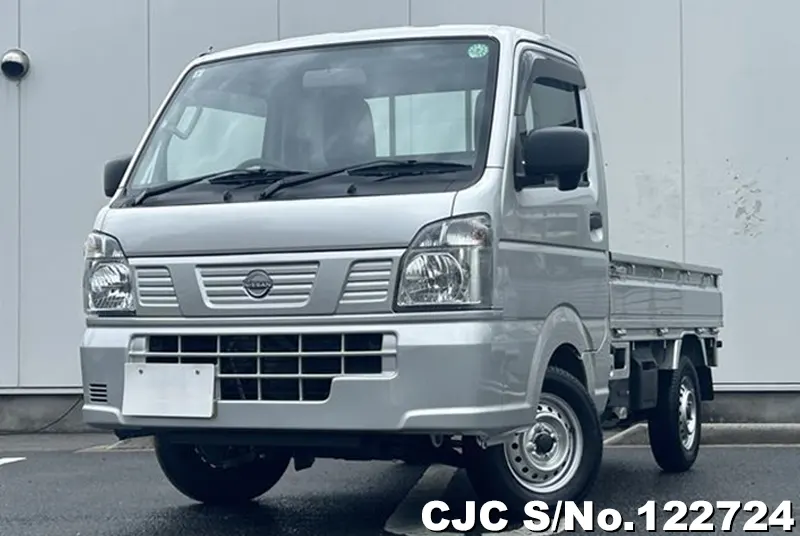 2024 Nissan / Clipper / Truck Stock No. 122724