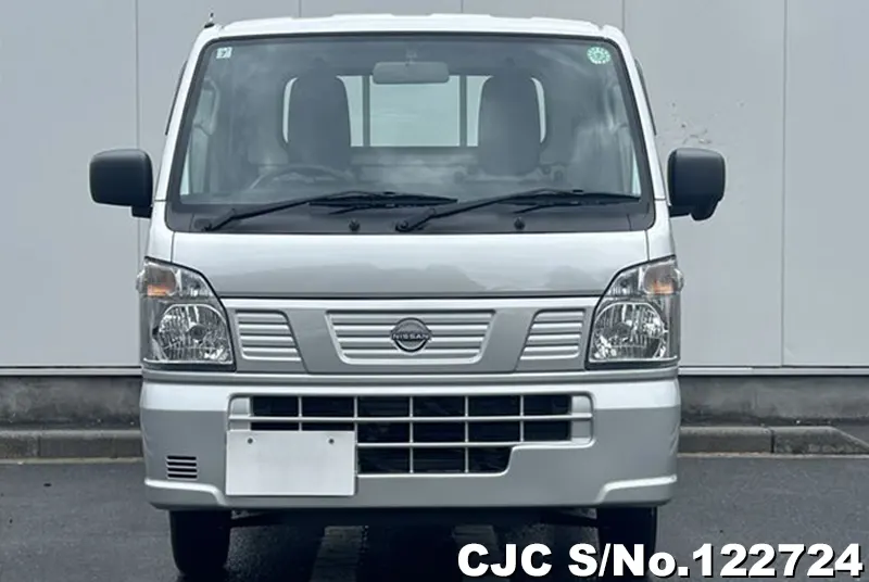 2024 Nissan / Clipper / Truck Stock No. 122724