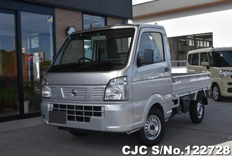 2024 Nissan / Clipper Stock No. 122728