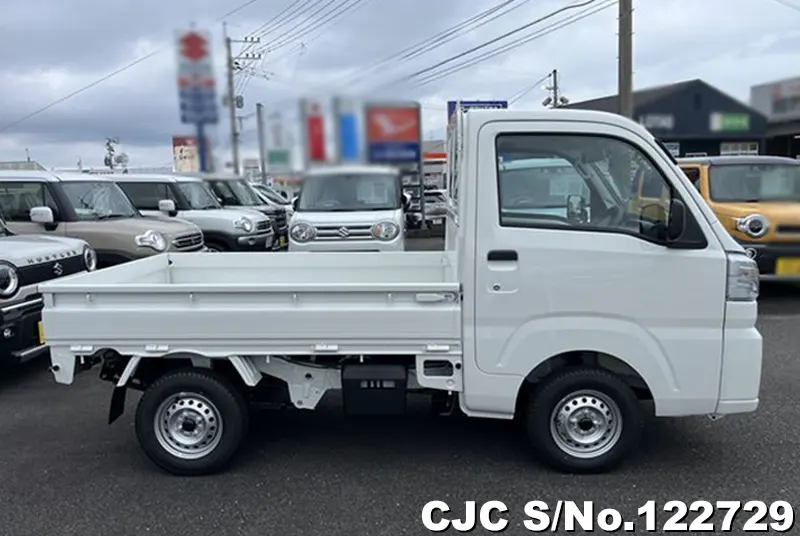 2024 Daihatsu / Hijet Stock No. 122729