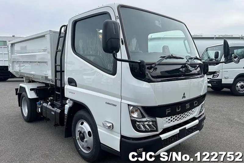 Mitsubishi / Canter 2024