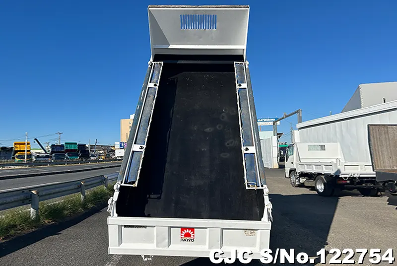 2014 Isuzu / Elf Stock No. 122754