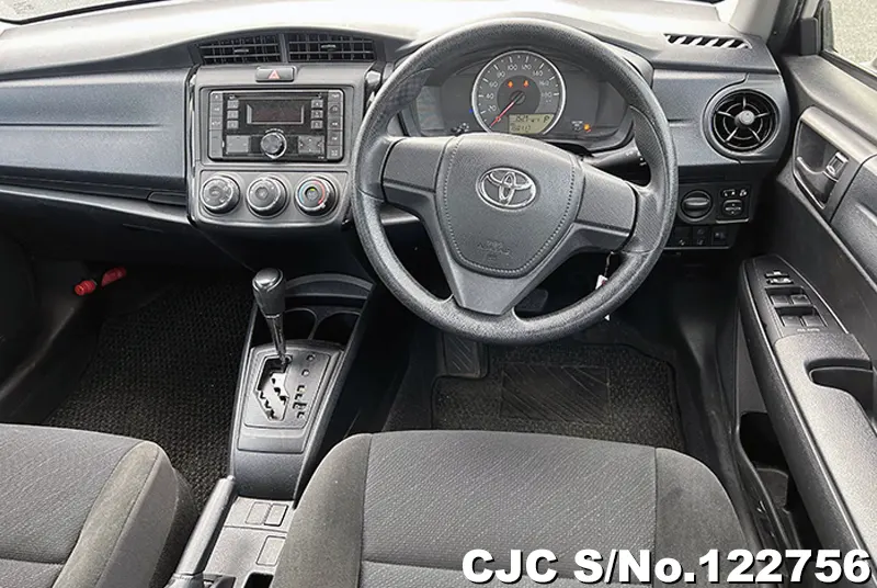 2018 Toyota / Corolla Axio Stock No. 122756