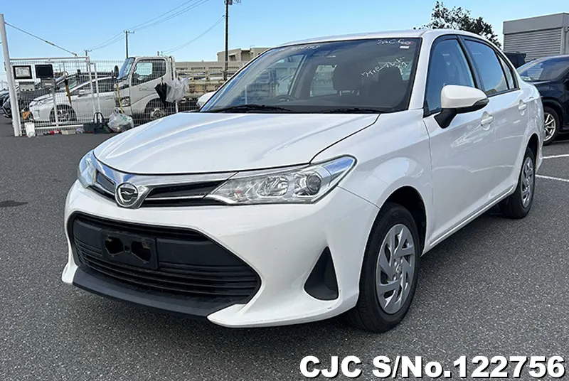 2018 Toyota / Corolla Axio Stock No. 122756