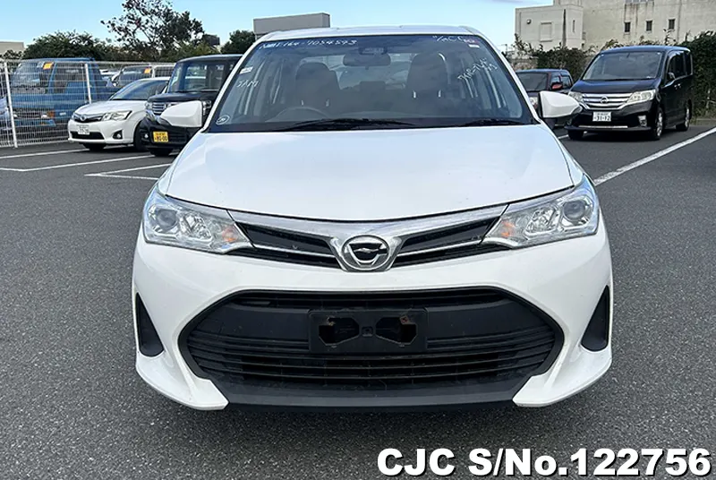 2018 Toyota / Corolla Axio Stock No. 122756