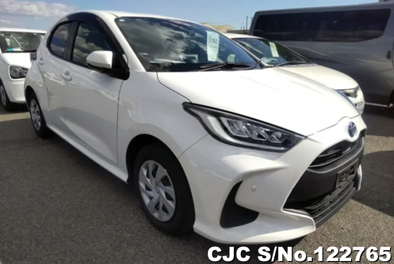 2020 Toyota / Yaris Stock No. 122765