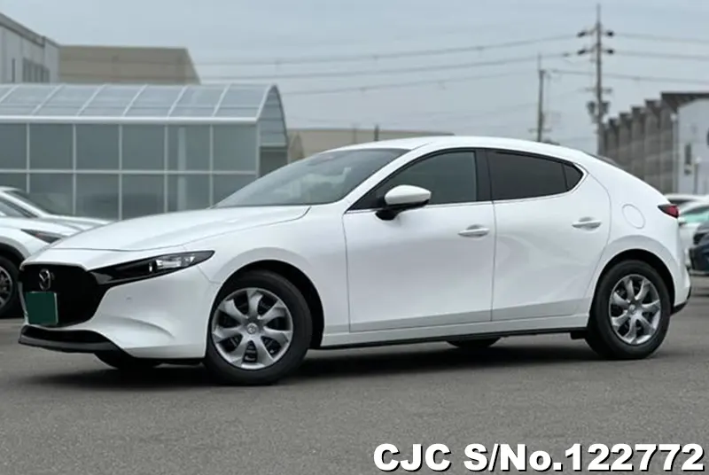 2024 Mazda / Mazda3 Stock No. 122772