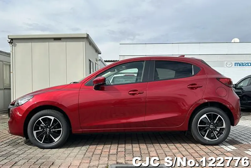 2024 Mazda / MAZDA2 Stock No. 122776